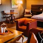 Des Berges, Restaurant Gastronomique & Hotell 5*