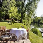 Des Berges, Restaurant Gastronomique & 酒店 5*