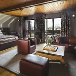 Des Berges, Restaurant Gastronomique & Hotell Illhaeusern