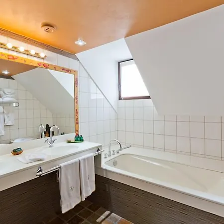 Des Berges, Restaurant Gastronomique & Hotel Illhaeusern