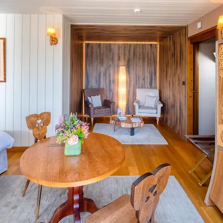 Des Berges, Restaurant Gastronomique & Hotell 5*