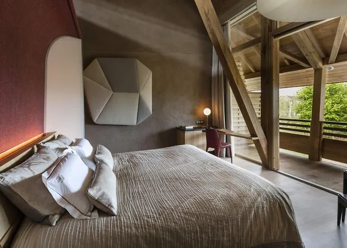 Des Berges, Restaurant Gastronomique & イラウーゼルヌ