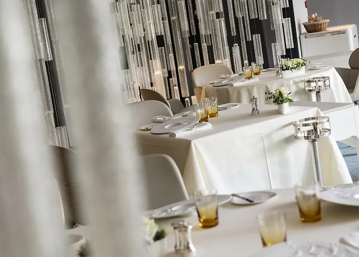 Hotel Des Berges, Restaurant Gastronomique & 5*