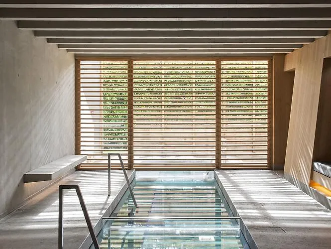 Des Berges, Restaurant Gastronomique & イラウーゼルヌ